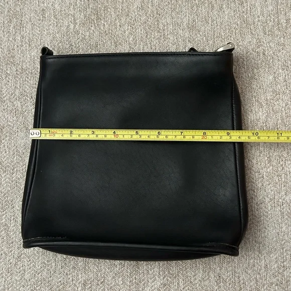 Coach Crossbody Bag - Picture 9 of 10